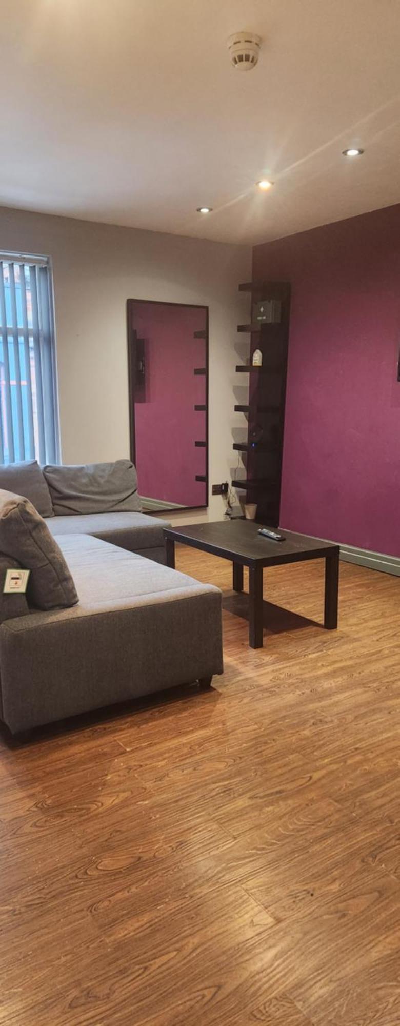 Lewis Apartment In The Heart Of The Northern Quarter Sleeps Up To 12 Manchester Exterior foto