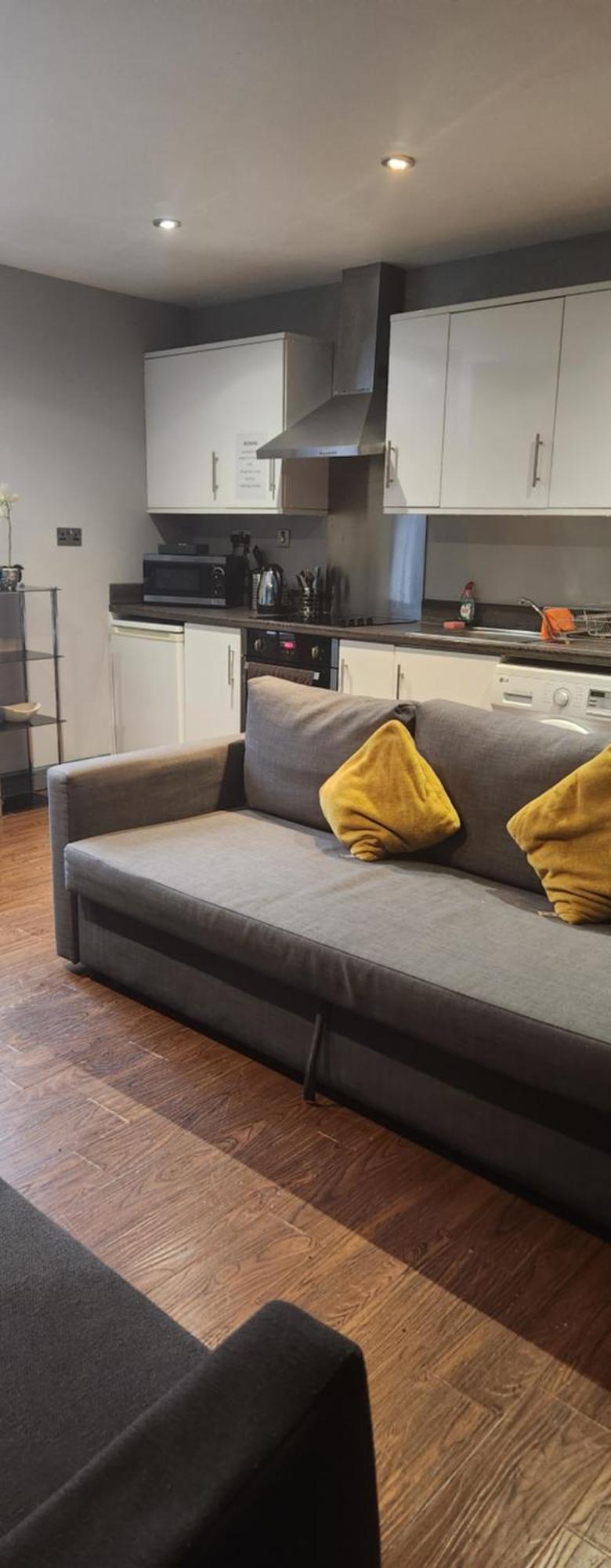Lewis Apartment In The Heart Of The Northern Quarter Sleeps Up To 12 Manchester Exterior foto